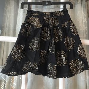 Gap Kids size 8 regular black skirt gold pattern hidden inner elastic adjustors